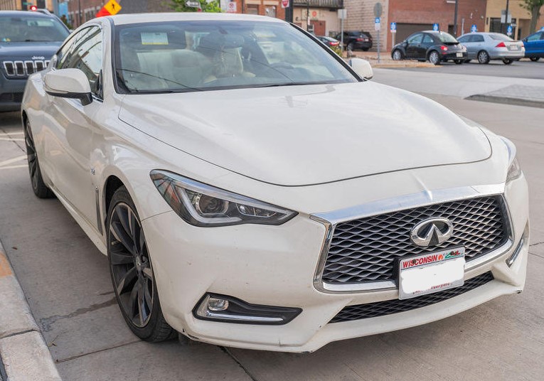 Infiniti Q60